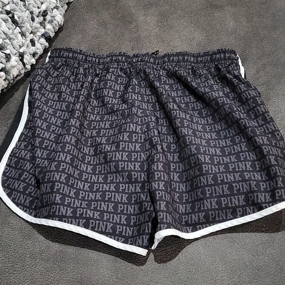PINK Victoria's Secret Shorts - Picture 9 of 15